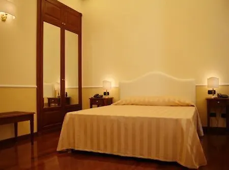 Luxury Ludovisi Rooms-2